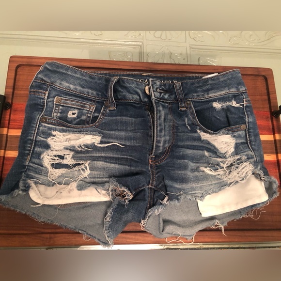 American Eagle Shorts - Picture 1 of 3